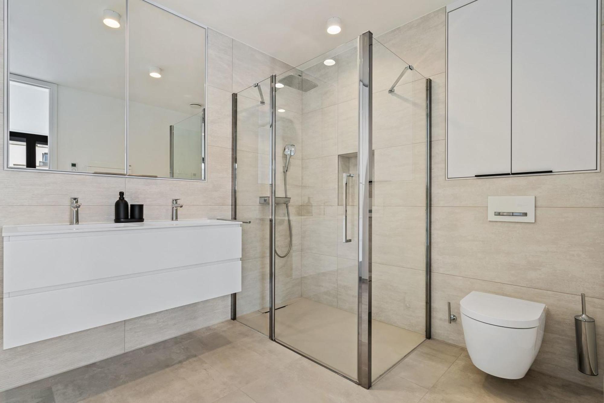 Spacious 6Th-Floor Gem: Modernity Meets Comfort Люксембург Экстерьер фото